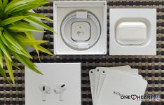 Airpods FB 7.jpg