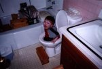 funny-picture-photo-child-toilet-massdistraction-pic[1].jpg