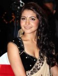 Anushka_sharma_Pallu_2.jpg