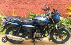 bajaj discovery blue 125.jpeg