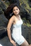 anushka13.jpg