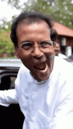 maithripala-sirisena-smiles.gif