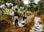 tsunami-srilanka-2004-29.jpg