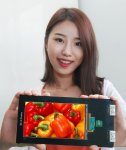 LG-Displays-new-Quad-HD-smartphone-panel.jpg