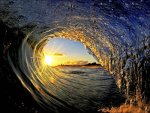 Sea_Wa_2161_surf-tube-waves.jpg
