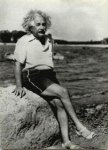 albert_einstein_rare_11.jpg