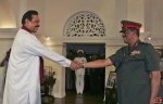 mahinda-rajapaksa-sarath-fonseka-2009-5-18-16-50-45.jpg