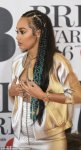 3187B0F000000578-3462620-Going_for_gold_The_stunning_star_stood_out_from_the_crowd_in_her-a-5_14.jpg
