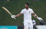dinesh-chandimal-sri-lanka-skipper-raises-his-bat-to-acknowledge-the-supporters-1500634196.jpg dinesh-chandimal-sri-lanka-skipper-raises-his-bat-to-acknowledge-the-supporters-1500634196.jpg