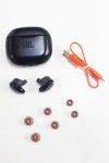 jbl_tune120tws_blk_1.jpg