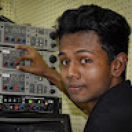 tharindu Senanayake bATs